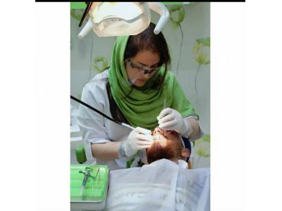 دندانپزشکی در تهران-متخصص درمان ریشه و عصب کشی در صادقیه ؛ کلینیک تخصصی درمان ریشه دندان در صادقیه